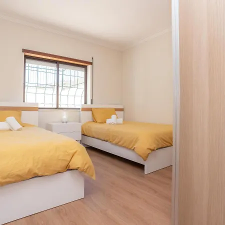Terrace By Rent4all Daire *