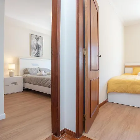 Daire Terrace By Rent4all