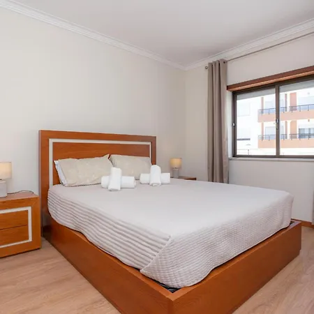 Terrace By Rent4all Daire *